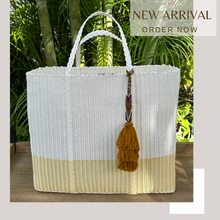 Load image into Gallery viewer, New Large Crema White Beach Bag With Braided Handles
